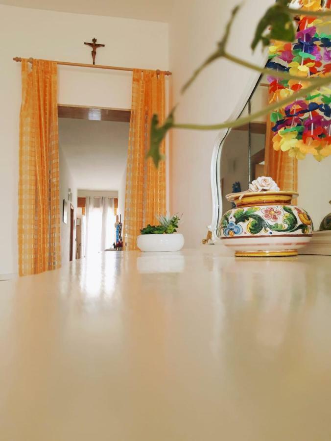 Casa Vacanze Sonia Torre Lapillo Bagian luar foto